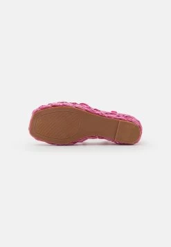 Alma En Pena Sandalen Met Sleehak - Fuxia -Schoenenwinkel 05251c570e104e47b9401e29ac07fc38