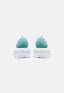 Summits - Muiltjes - White/Silver 11 Summits - Muiltjes - White/Silver -Schoenenwinkel 1a38245b3a314139b0ab56855dc305d3