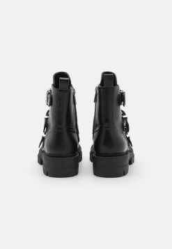 Guess Obian - Cowboy-/Bikerlaarsjes - Black 9 Guess Obian - Cowboy-/Bikerlaarsjes - Black -Schoenenwinkel 2ace671b6b5a4436a1bb6e0e09f72917