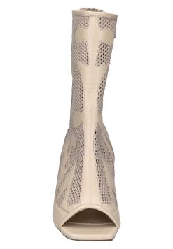 Gerry Weber Civita 09 - Cowboy-/Bikerlaarsjes - Creme -Schoenenwinkel 4c45380c9c35435cb76e74b614afa7c2