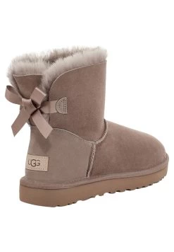 Ugg Mini Bailey Bow - Korte Laarzen - Caramel 11 Ugg Mini Bailey Bow - Korte Laarzen - Caramel -Schoenenwinkel 6055607baf164b48a50bfdc193061cf9