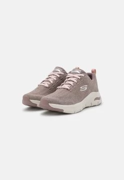 Arch Fit - Sneakers Laag - Dark Taupe 10 Arch Fit - Sneakers Laag - Dark Taupe -Schoenenwinkel 81b008cb521d4584a880d8de8a774931