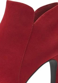 Tamaris Enkellaarsjes Met Plateauzool - Cherry -Schoenenwinkel 8548980c629243509e8390bf5babd6e3