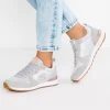 Skechers Sneakers Laag - Light Grey 2 Skechers Sneakers Laag - Light Grey -Schoenenwinkel 87a133a252504af8b0744f793344e974
