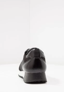 Anna Field Sneakers Laag - Black 16 Anna Field Sneakers Laag - Black -Schoenenwinkel 8b004a6b40704166835a13a5466370f4