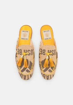 MELVIN & HAMILTON Scarlett- Muiltjes - Coffee/Sun/Goldd/Beige/Natural 13 MELVIN & HAMILTON Scarlett- Muiltjes - Coffee/Sun/Goldd/Beige/Natural -Schoenenwinkel a4ca4eb51af741afb01f82b30dc01c0b