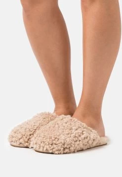 Ugg Maxi Curly Slide - Pantoffels - Sand