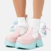 KOI FOOTWEAR Melanie Martinez Sweet Teddy Bear Platform Boots - Korte Laarzen - Blue/Pink/White -Schoenenwinkel b5473789303b423684342dcaedeab273