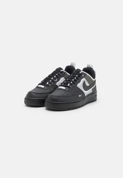 Nike Sportswear Air Force 1 React Unisex - Sneakers Laag - Black/White 9 Nike Sportswear Air Force 1 React Unisex - Sneakers Laag - Black/White -Schoenenwinkel bedaedd790954e628e0623fd355c4dd2