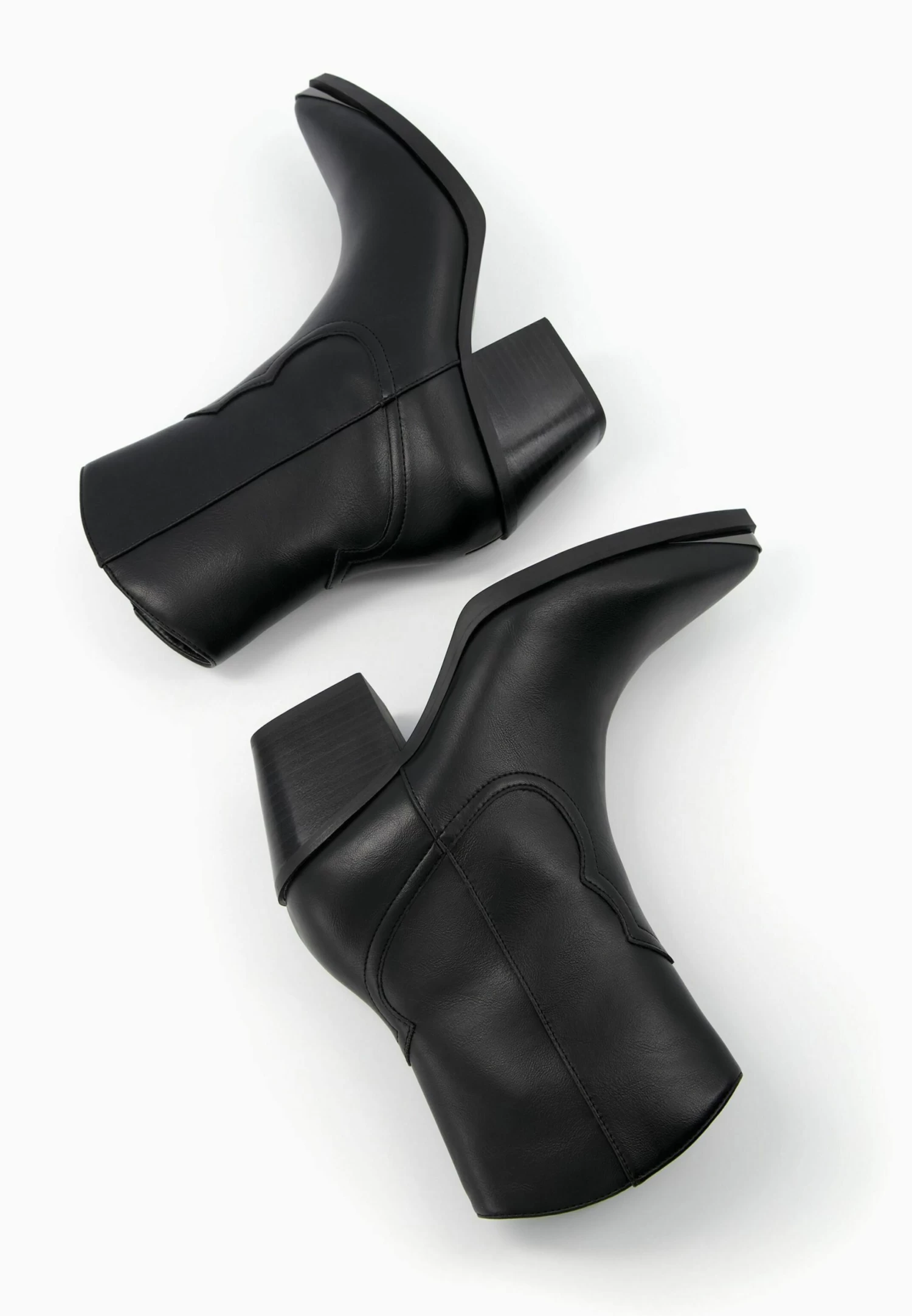 BERSHKA Heeled With Metallic Toe - Cowboy-/Bikerlaarsjes - Black 6 BERSHKA Heeled With Metallic Toe - Cowboy-/Bikerlaarsjes - Black - Afbeelding 4