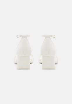 Call It Spring Vickie - Sandalen - White 11 Call It Spring Vickie - Sandalen - White -Schoenenwinkel c5a680a80d2044ea8fc1f665d070a288