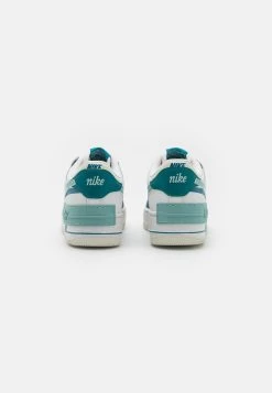Nike Sportswear W Af1 Shadow - Sneakers Laag - Summit White/Mineral/Industrial Blue/Geode Teal/Sea Glass 11 Nike Sportswear W Af1 Shadow - Sneakers Laag - Summit White/Mineral/Industrial Blue/Geode Teal/Sea Glass -Schoenenwinkel d2847e1207b24036a5a3553b2948e86b