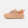 Steve Madden Doubletake - Sneakers Laag - Natural/Orange 1 Steve Madden Doubletake - Sneakers Laag - Natural/Orange -Schoenenwinkel d75e6c3b067f45f3aaf7c6291c977a06