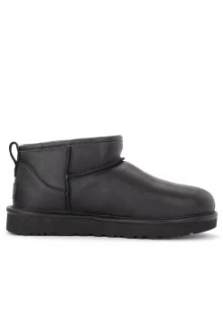 Ugg Korte Laarzen - Nero 11 Ugg Korte Laarzen - Nero -Schoenenwinkel fe6e13a03b4f492794197372e64ad59a